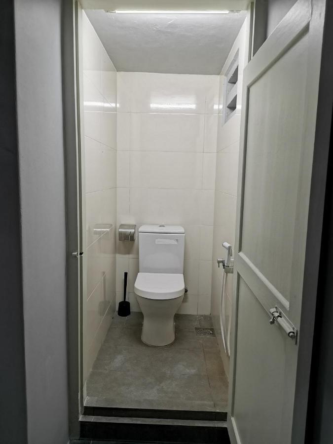 G Fortune Guest House Victoria Green Джордж Таун Екстериор снимка